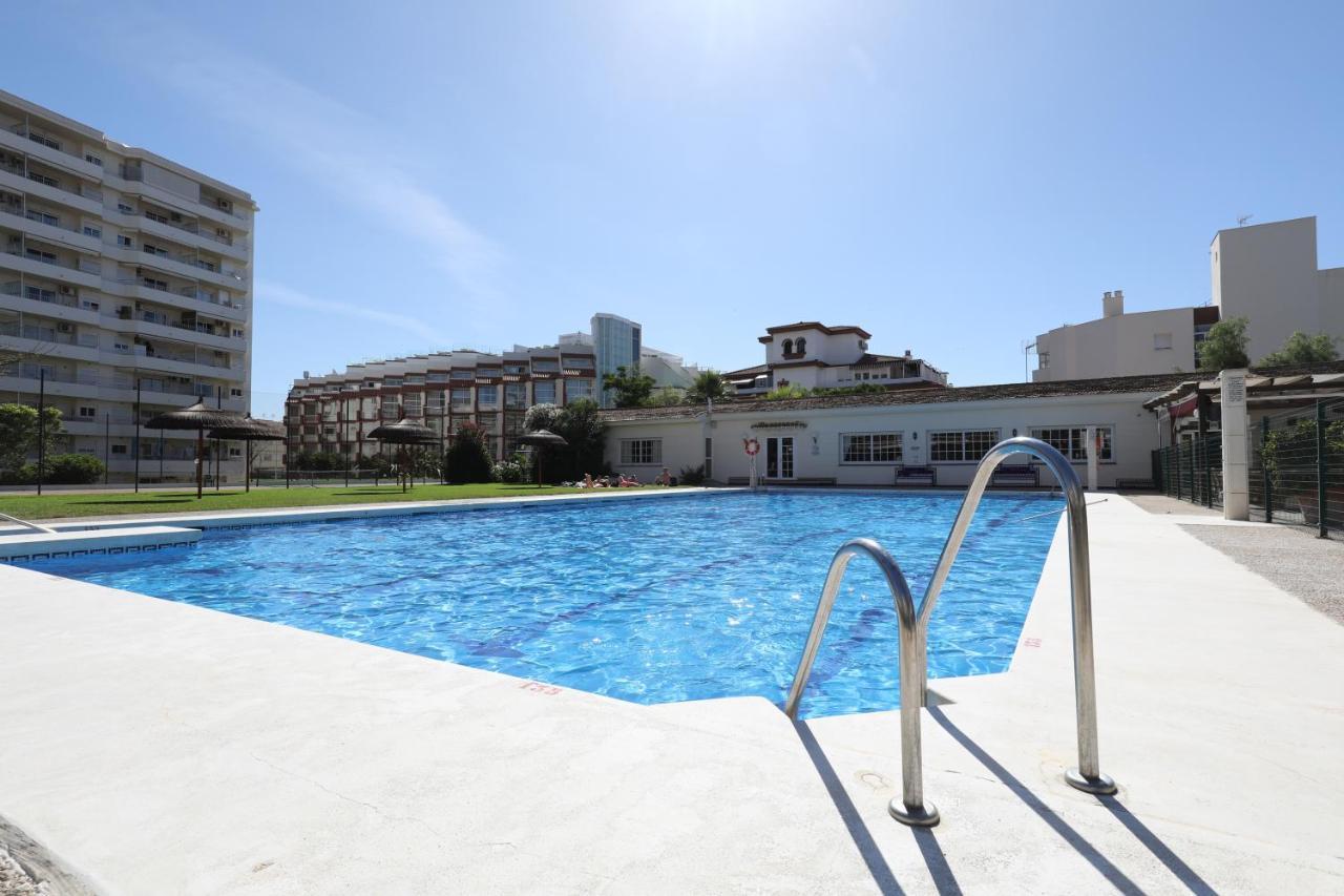 071 - Beachside Studio Perfect For A Family Getaway Apartment Torremolinos Exterior photo