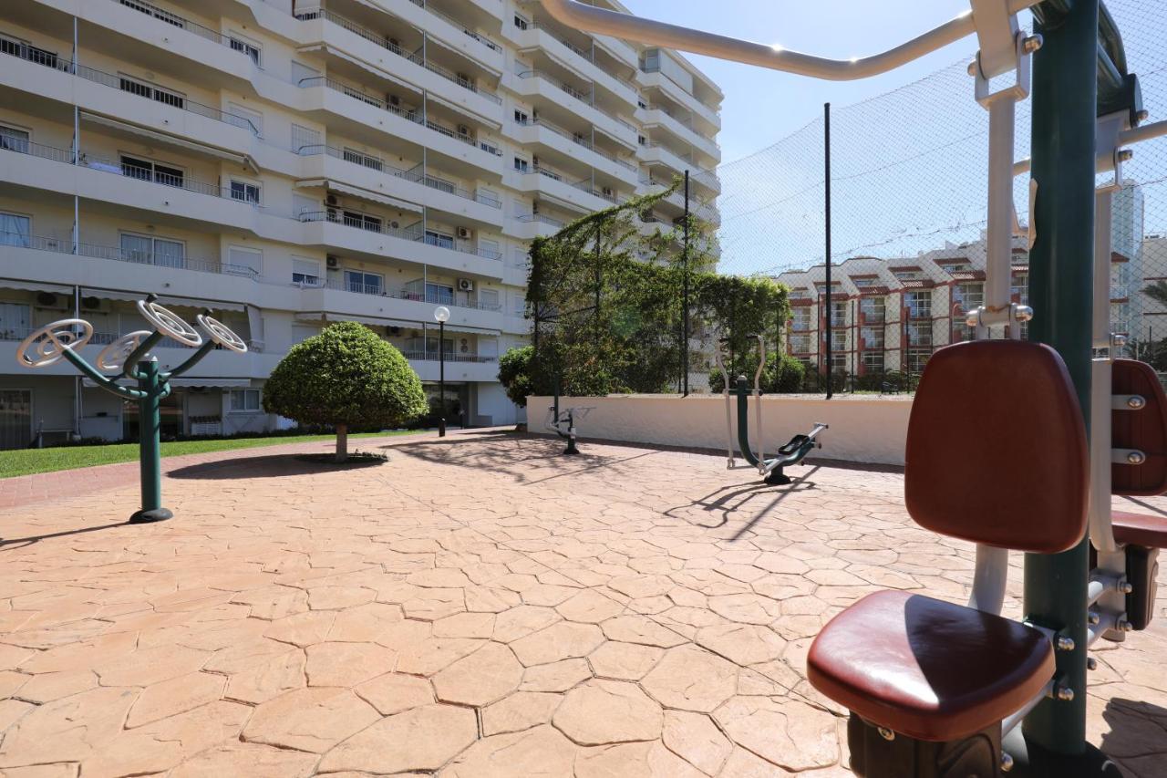 071 - Beachside Studio Perfect For A Family Getaway Apartment Torremolinos Exterior photo